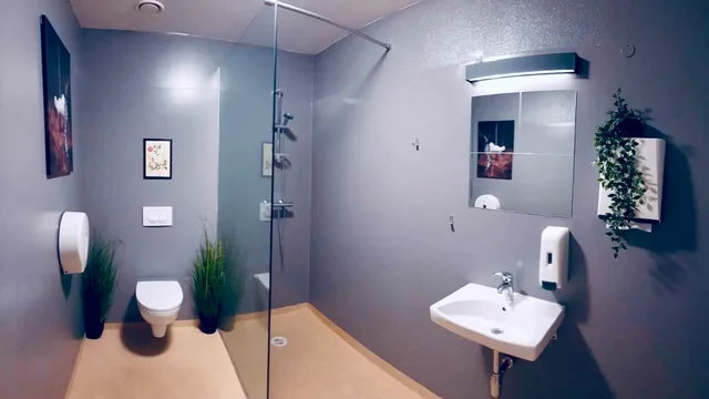 سكن مشترك مختلط بحمام مشترك، Bus Hostel Reykjavik 3/3