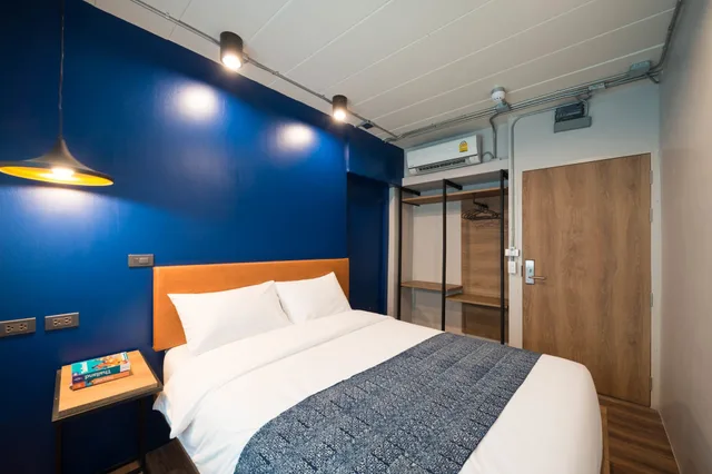 Private, Double Bed, Shared Bathroom، Natee Hostel 1/3