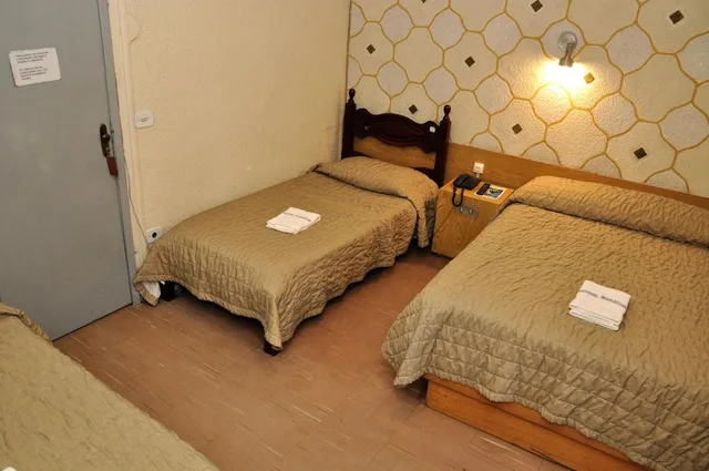 شقة ثلاثية، HOTEL RIAZOR 1/1
