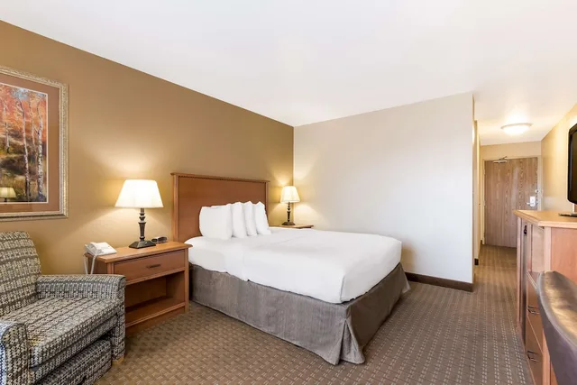 غرفة قياسية بسرير كوين، Best Western Empire Towers 1/2