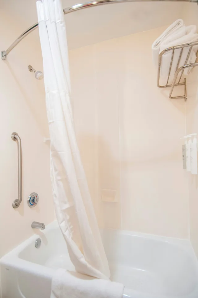 جناح بسريرين كوين بغرفة نوم واحدة، Hilton Garden Inn Jackson Pearl 2/2