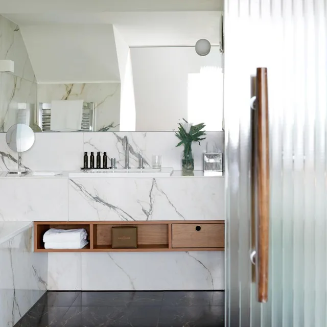 State, Duplex, Suite, Opera View, Top Floor، The Guesthouse Vienna 7/8