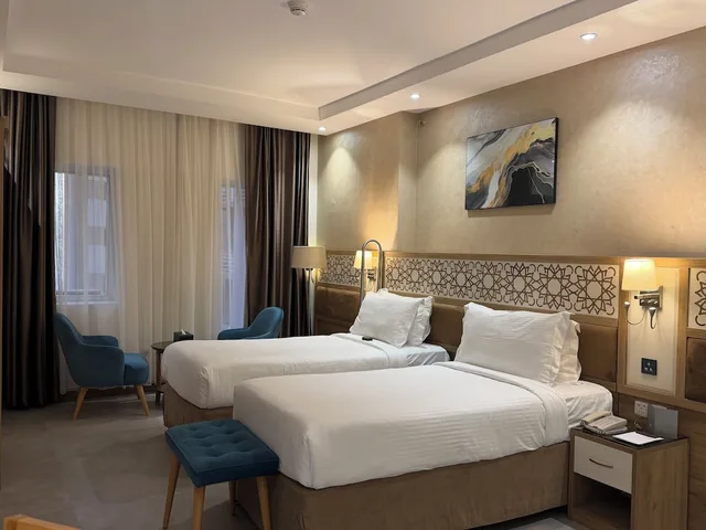 غرفة ديلوكس بسريرين منفصلين لذوي الإعاقة، فندق وأجنحة تايم ربا(TIME Ruba Hotel & Suites) 1/3