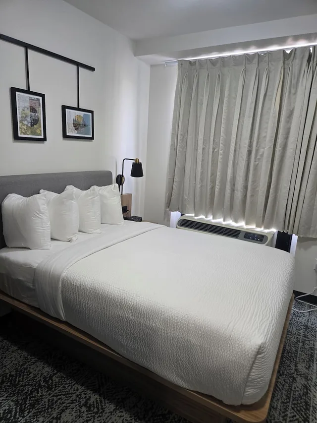 Efficiency, Single Bed, Accessible، Sleep Inn Brooklyn, NY 1/3