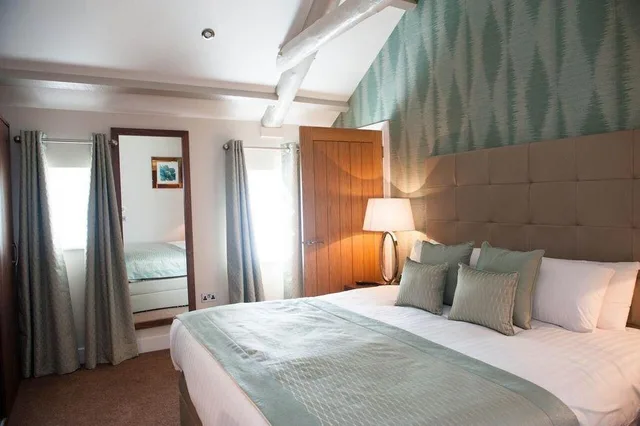 كوخ مع أريكة، Smiths At Gretna Green Hotel 1/1