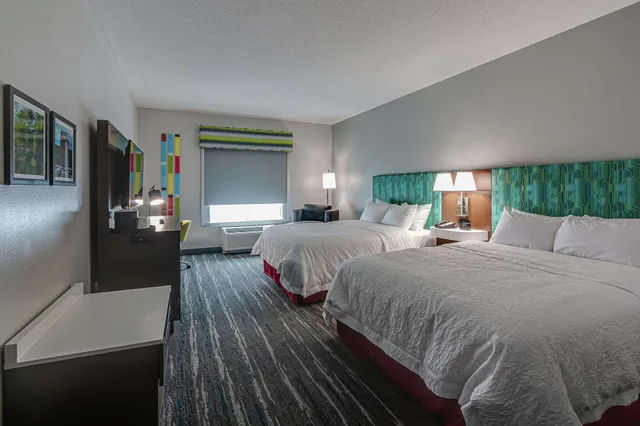 جناح استوديو بسريرين كوين مع أريكة، Hampton Inn Oak Grove Fort Campbell 3/9