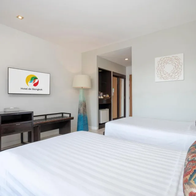 Superior Balcony, Hotel De Bangkok 10/10