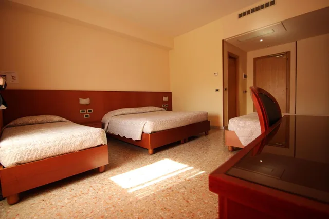 Standard, Quadruple, Hotel Oasi Dei Discepoli 1/5