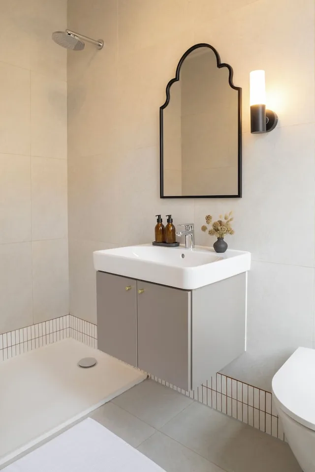 استوديو بسرير كوين، Charles Hope Boutique Hometel 10/10