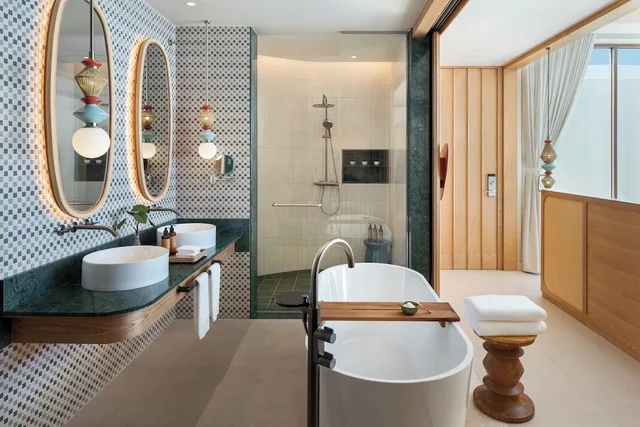 1 Bedroom, Beach Pool, Sunrise, Villa, Twin Beds، Centara Grand Lagoon Maldives 3/5