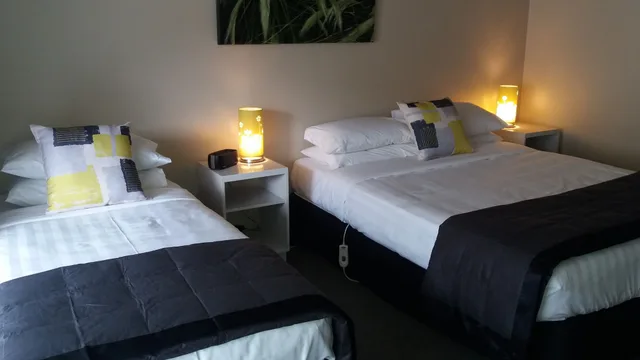 شقة سوبيريور بسرير كوين وسريرين فرديين بـ3 غرف نوم، Settlers Motor Lodge 6/10