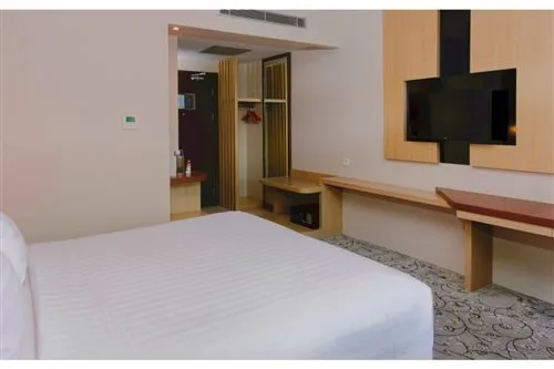 غرفة بريميير بسريرين منفصلين، Aston Gorontalo Hotel & Convention Center 1/1