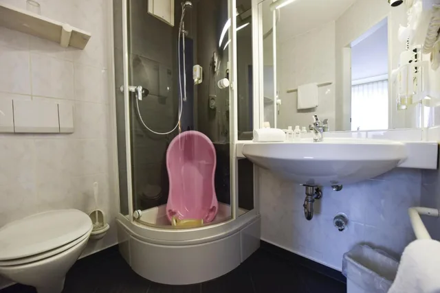 غرفة عائلية، Atrium Hotel Amadeus 4/6