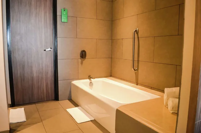 جناح بسرير كينج مع أريكة، Hampton Inn by Hilton Durango 5/8