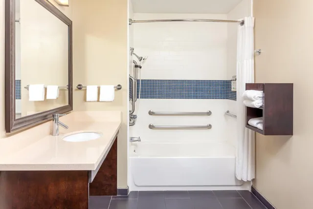 غرفة بسرير كينج لذوي الإعاقة، Staybridge Suites Phoenix - Chandler 4/4