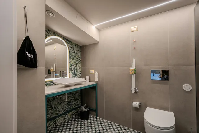 غرفة سوبيريور بسرير كينج لذوي الإعاقة، Terradamari Resort & Spa Marina di Modica, Tapestry Collection by Hilton 4/4