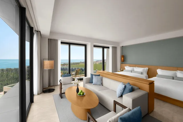 Suite, 2 Double Beds, Ocean View, Corner, Shilla Monogram Danang 1/2