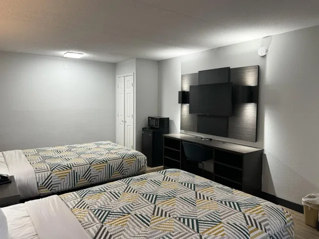 غرفة رباعية للمدخنين، Motel6 Huntsville, AL - University Dr 4/7