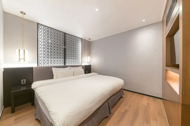جناح بريميير بسرير كينج وسرير فردي، Dignity Hotel 1/2