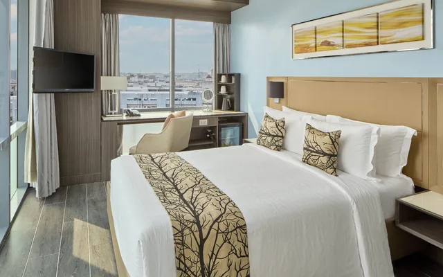 غرفة ركنية، Belmont Hotel Manila 2/2