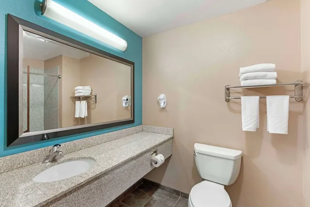 جناح بسريرين كوين، Best Western Sonora Inn & Suites 2/2