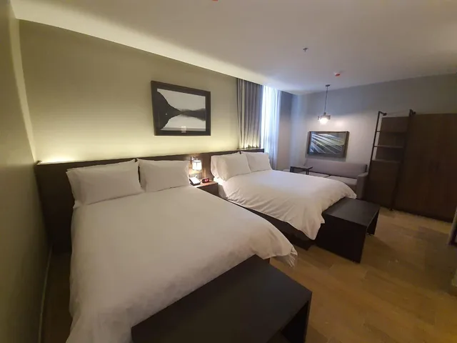 غرفة، Staybridge Suites Guadalajara Novena 1/5