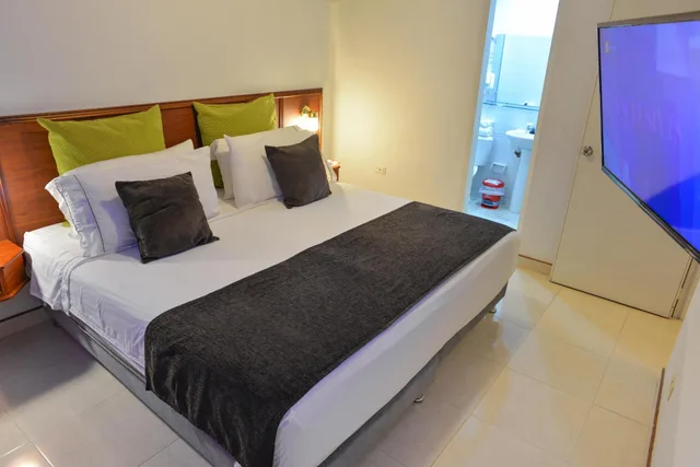 جناح ديلوكس، Thama Hotel 2/3