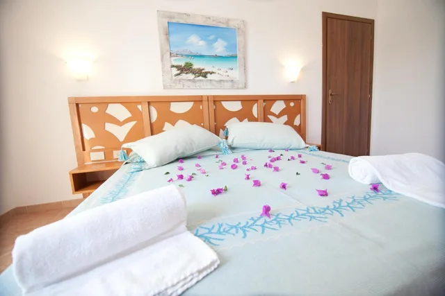 Room, Quadruple, Club Esse Gallura Beach Village 4/10
