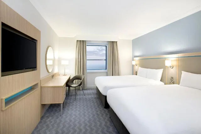 غرفة قياسية ثلاثية، Leonardo Royal Hotel Brighton Waterfront 2/3