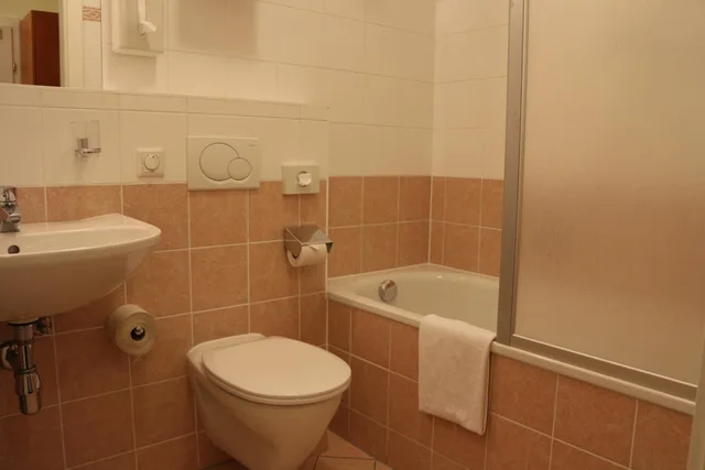غرفة بسرير كينج، Suite Hotel 900 M Zur Oper 10/10