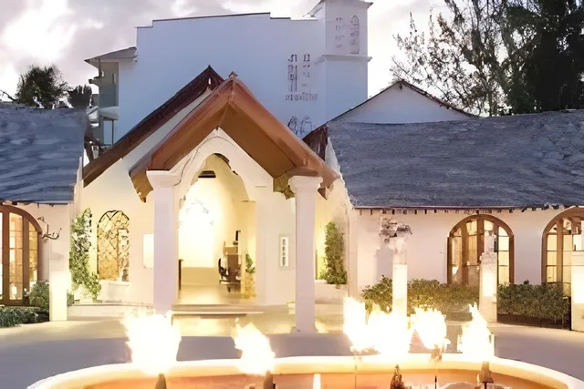 غرفة ديلوكس بسرير مزدوج أو سريرين منفصلين بإطلالة على المسبح، Mango Bay Barbados 1/1