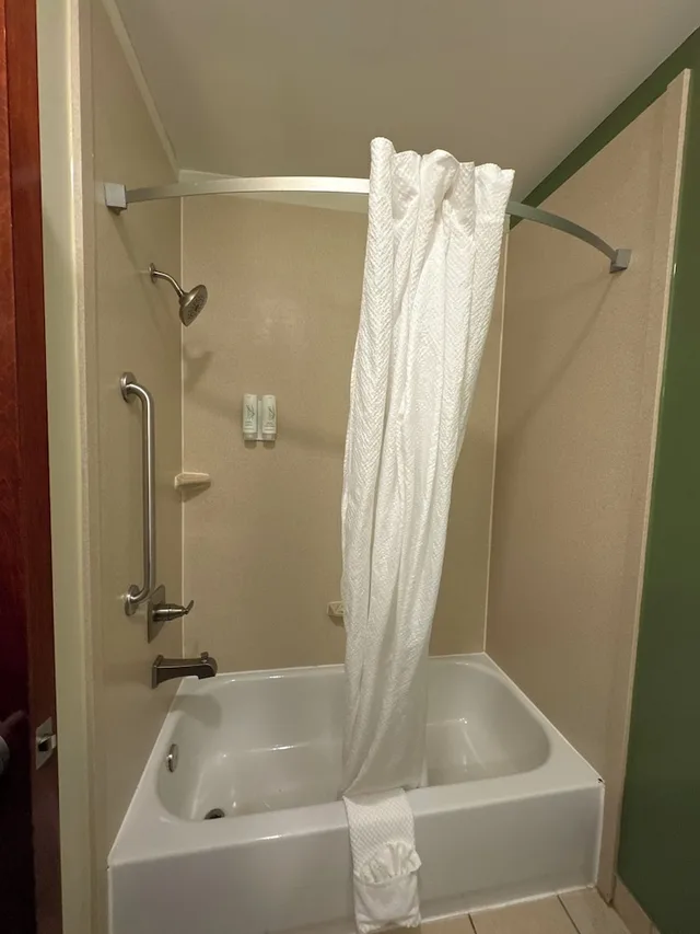 غرفة بسرير كينج، Sleep Inn & Suites Manchester 3/3
