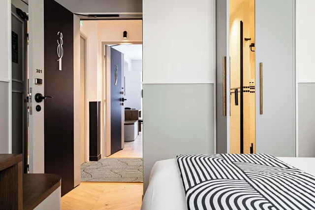 Connecting, Family, Multiple Beds، Best Western Premier The Blake Paris Gare Saint Lazare 4/5