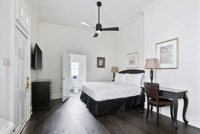غرفة بريميوم بسرير كينج، Historic Streetcar Inn 7/10