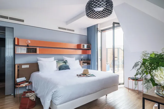جناح، Golden Tulip Saint Malo 3/6