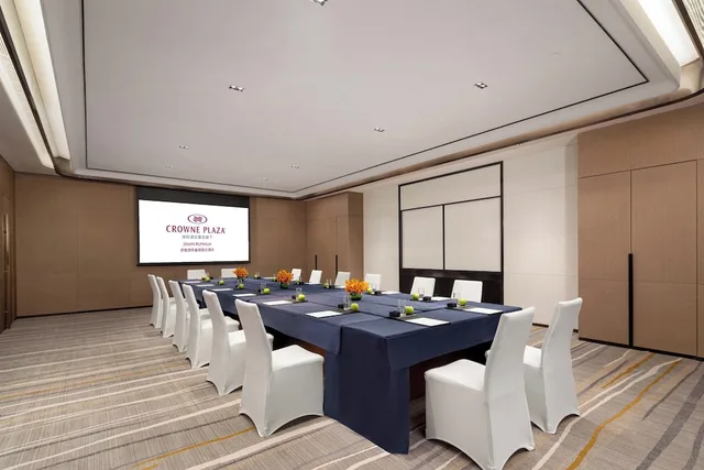 Crowne Plaza Jinan Runhua Hotel by IHG، جينان 39/50