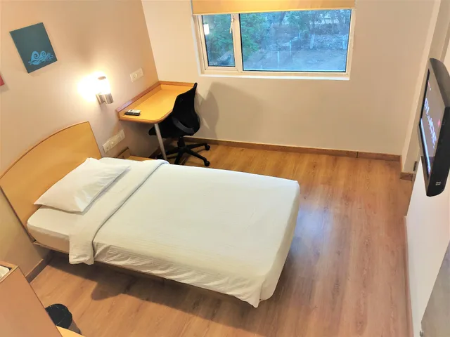 Smart, Single Bed، Ginger East Delhi 2/2