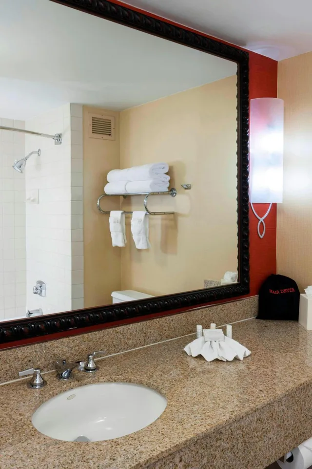 جناح تنفيذي بسرير كينج مع أريكة، Courtyard by Marriott San Diego - Rancho Bernardo 7/9