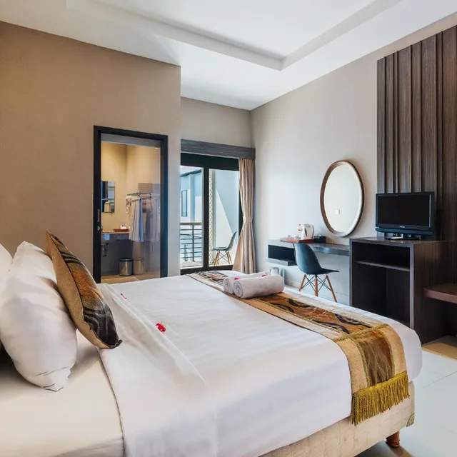 غرفة ديلوكس بإطلالة على المسبح، Padma Sari Hotel 8/10