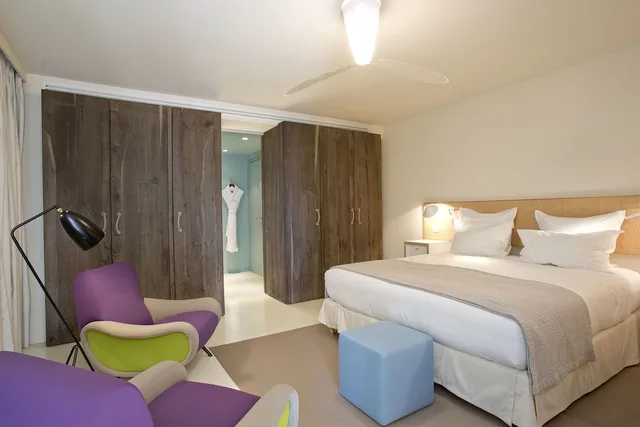 2 Bedrooms, Superior, Suite, King and Twin Beds, Garden Area، LA PLAGE CASADELMAR 1/2