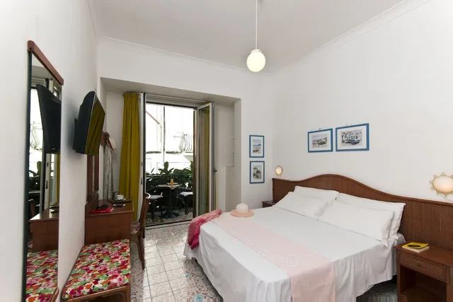 غرفة كلاسيكية بسرير مزدوج أو سريرين منفصلين، Hotel Ulisse 1/7
