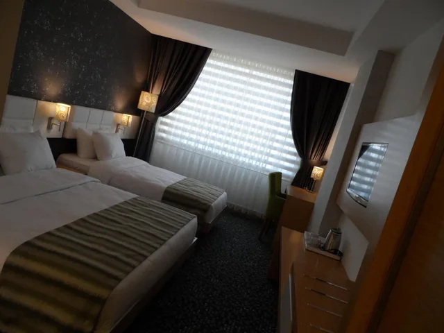 غرفة قياسية بسرير مزدوج أو سريرين منفصلين، Inci Class Hotel 1/7
