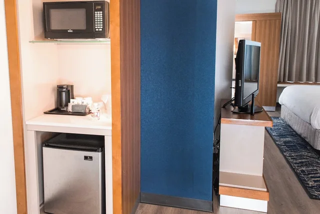 جناح بسريرين كوين مع سرير سحّاب إضافي لذوي الإعاقة، Springhill Suites Houston Baytown 4/4