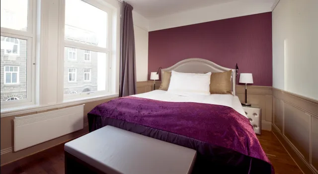 جناح، Home Hotel Amanda 1/4