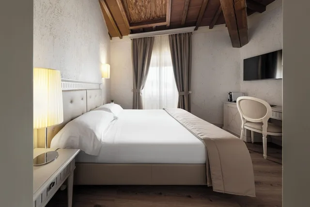 غرفة كلاسيكية بسرير مزدوج، Hotel Certaldo 5/10