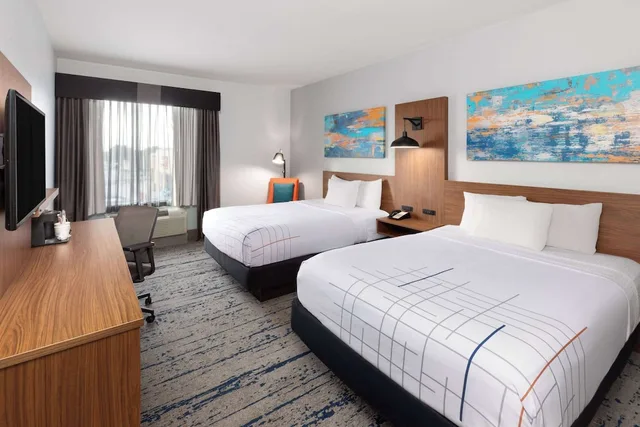 غرفة بسريرين كوين، La Quinta Inn & Suites by Wyndham Rockport - Fulton 2/7