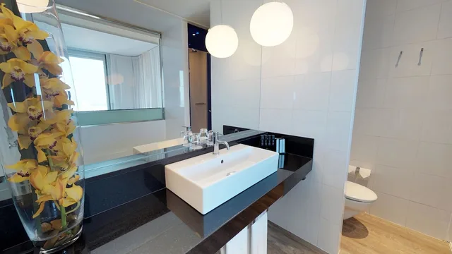 The Level, MELIA BARCELONA SKY 6/8