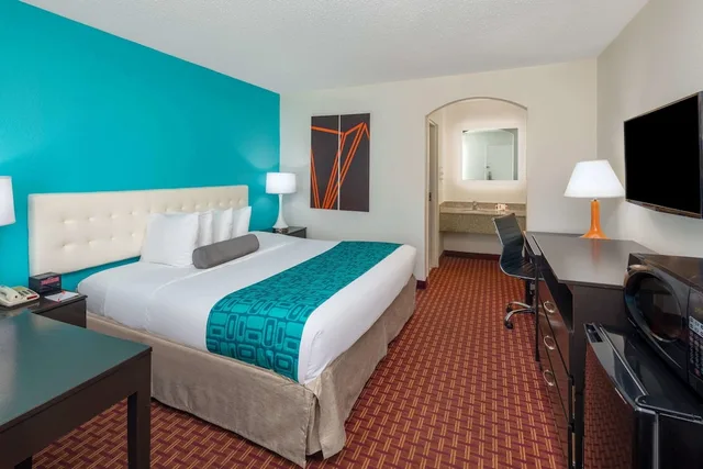 غرفة قياسية، Howard Johnson By Wyndham Rock Hill 2/3