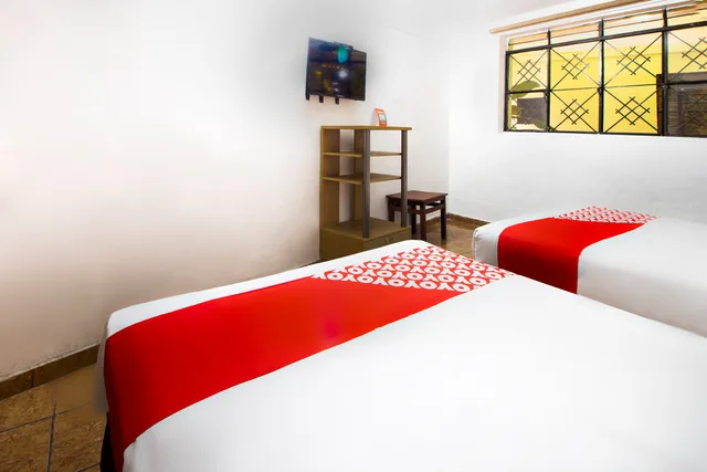 غرفة قياسية بسريرين، OYO Hotel Brazil, Guadalajara, Estadio Jalisco 4/5