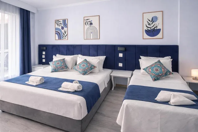 جناح عائلي، Akman City Hotel 4/10